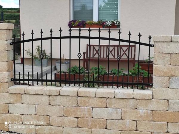 281768182979596362751594709094527123813317n