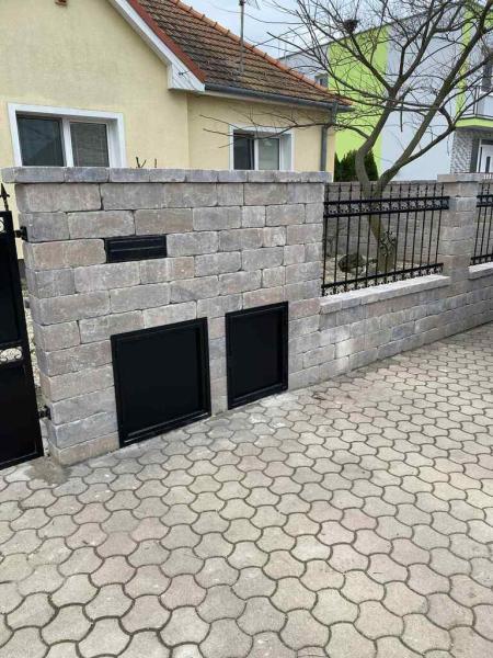 att-acpHH5eMNGw0K3-FtdcI8CBNiovsRW305yB0TBhLIo